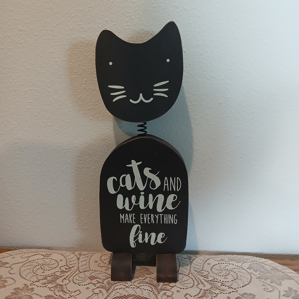 Boston Warehouse Brown and White Cat Wine Bobble Head